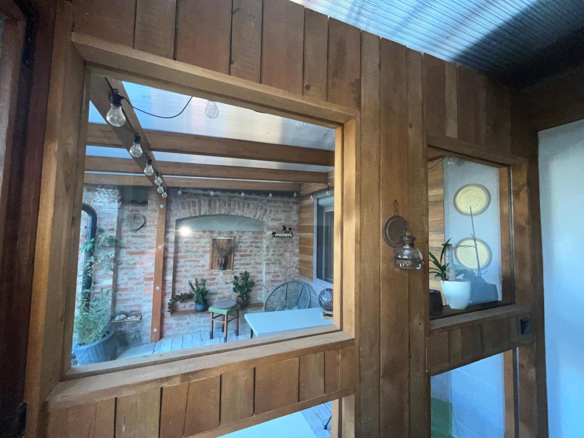 Toelgyes Apartmanhaz Szegedin Exterior foto